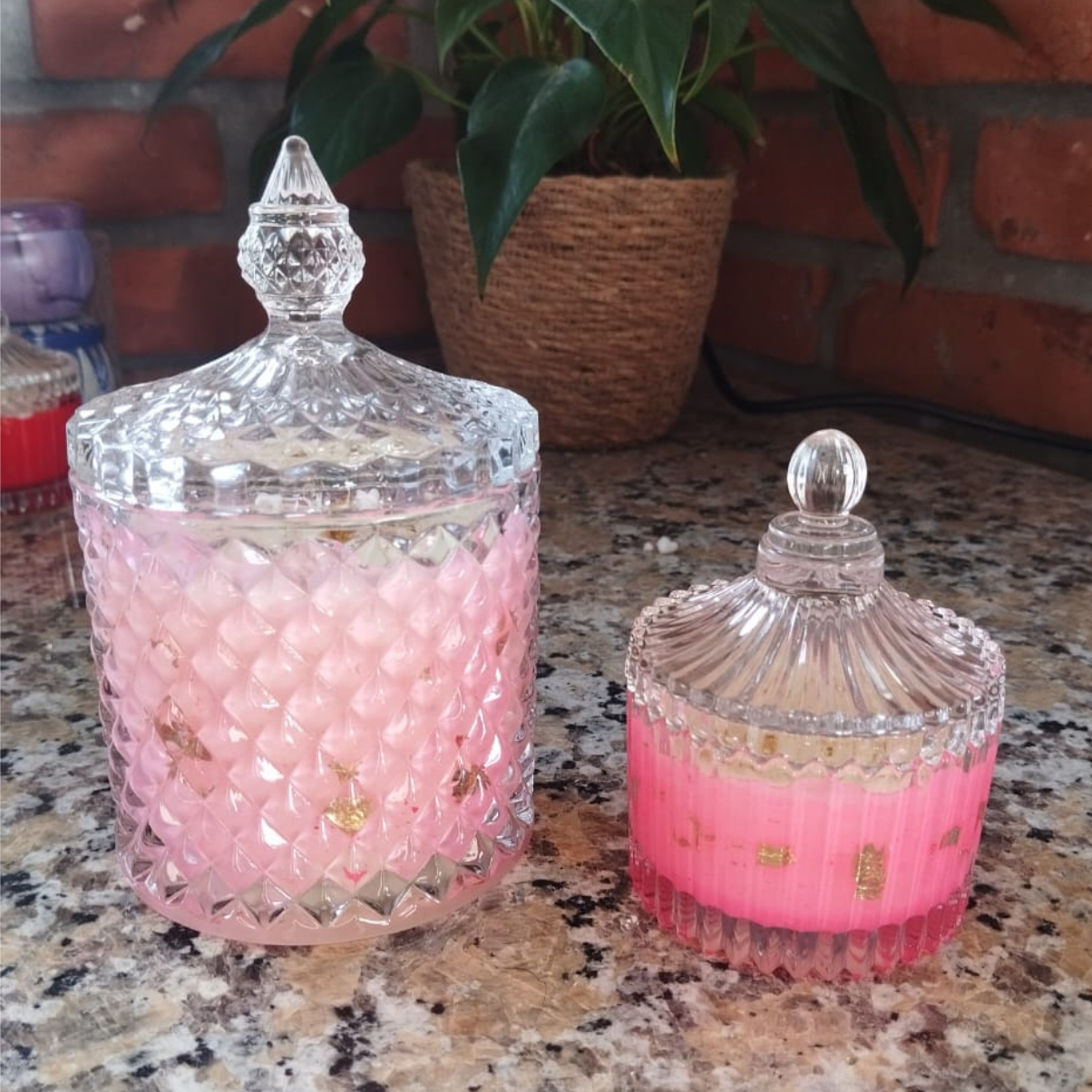 Vela Aromática Artesanal em Vidro Decorativo - VELLUTO D’AMORE - Lumina Aura