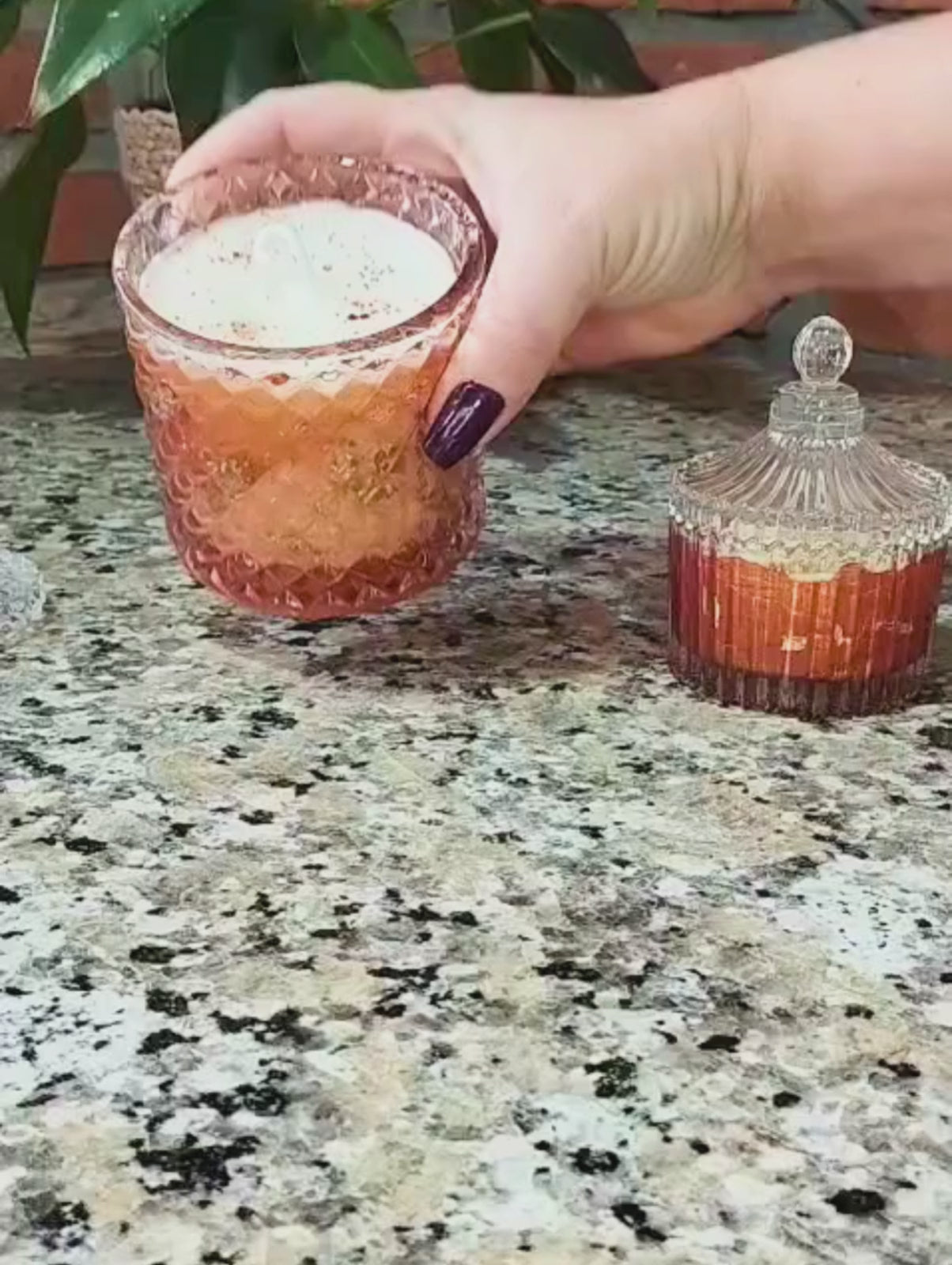 Vela Aromática Artesanal em Vidro Decorativo - SILENZIO DORATO - Lumina Aura